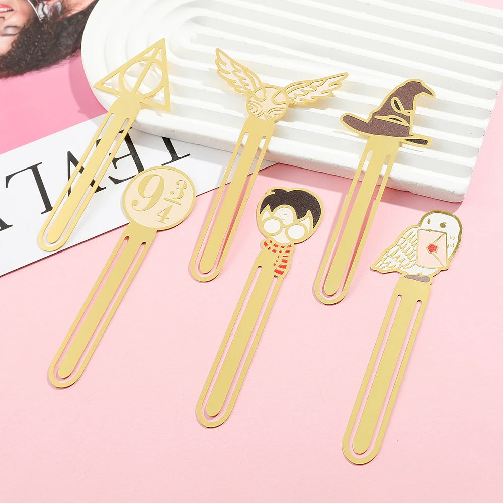 Magic Sorting Hat Metal Bookmark - Image 2