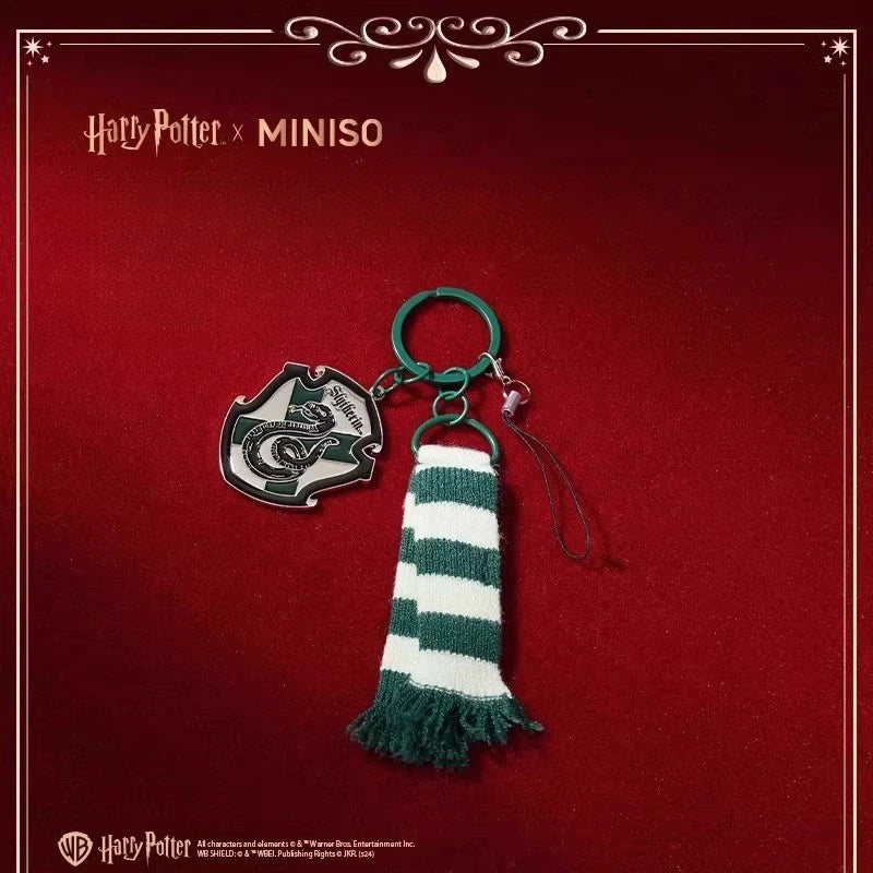 Ravenclaw Scarf Badge Phone Charm - Image 4